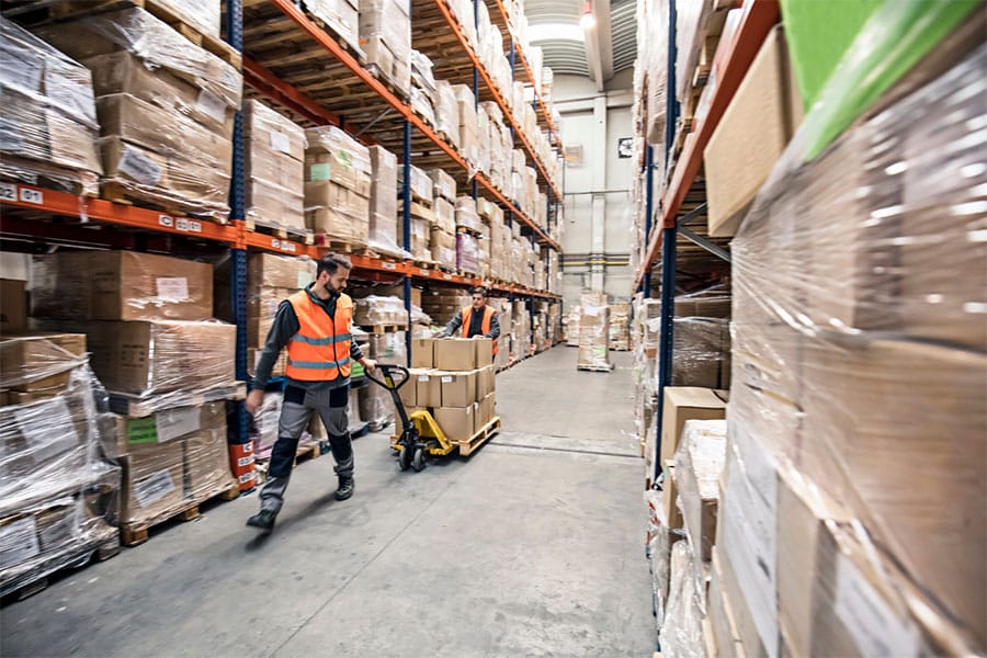 Strapping Safety Standards: Ensuring Compliance in Your Warehouse Operations